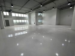 Carros Centre (D25), Factory #625441561